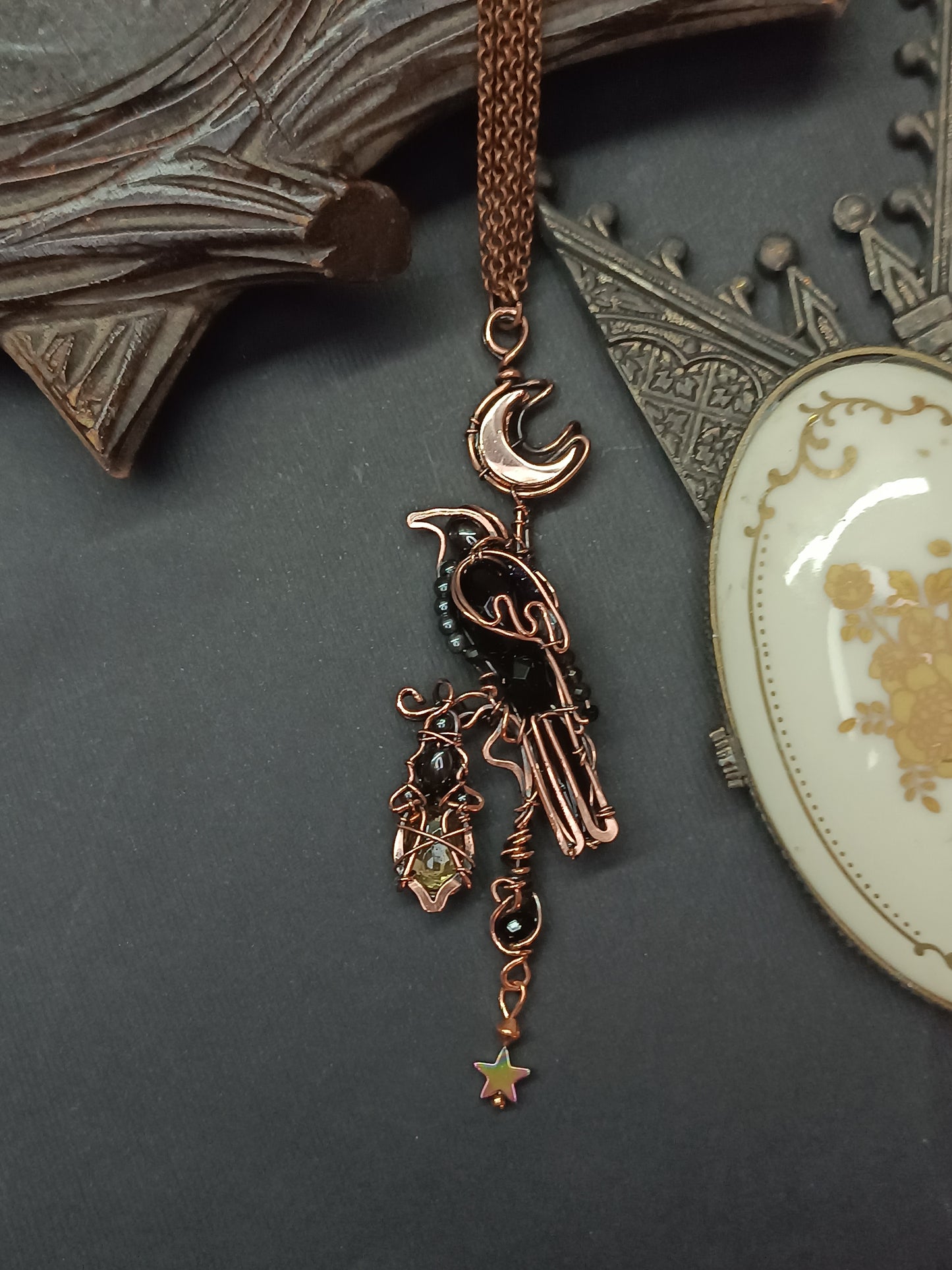 Raven on citrine lantern necklace🐦‍⬛💛