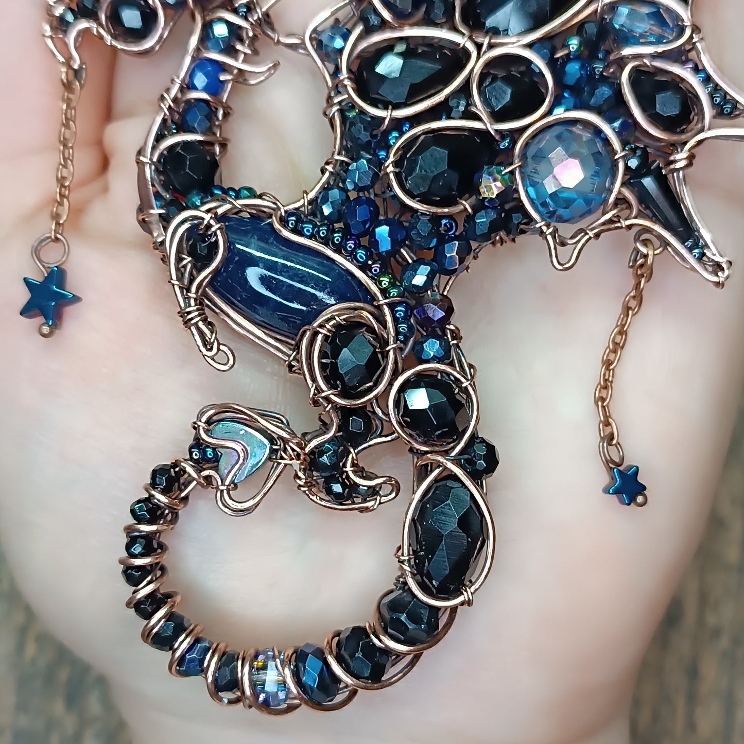 Stars keeper. Wire wrapped dragon necklace.