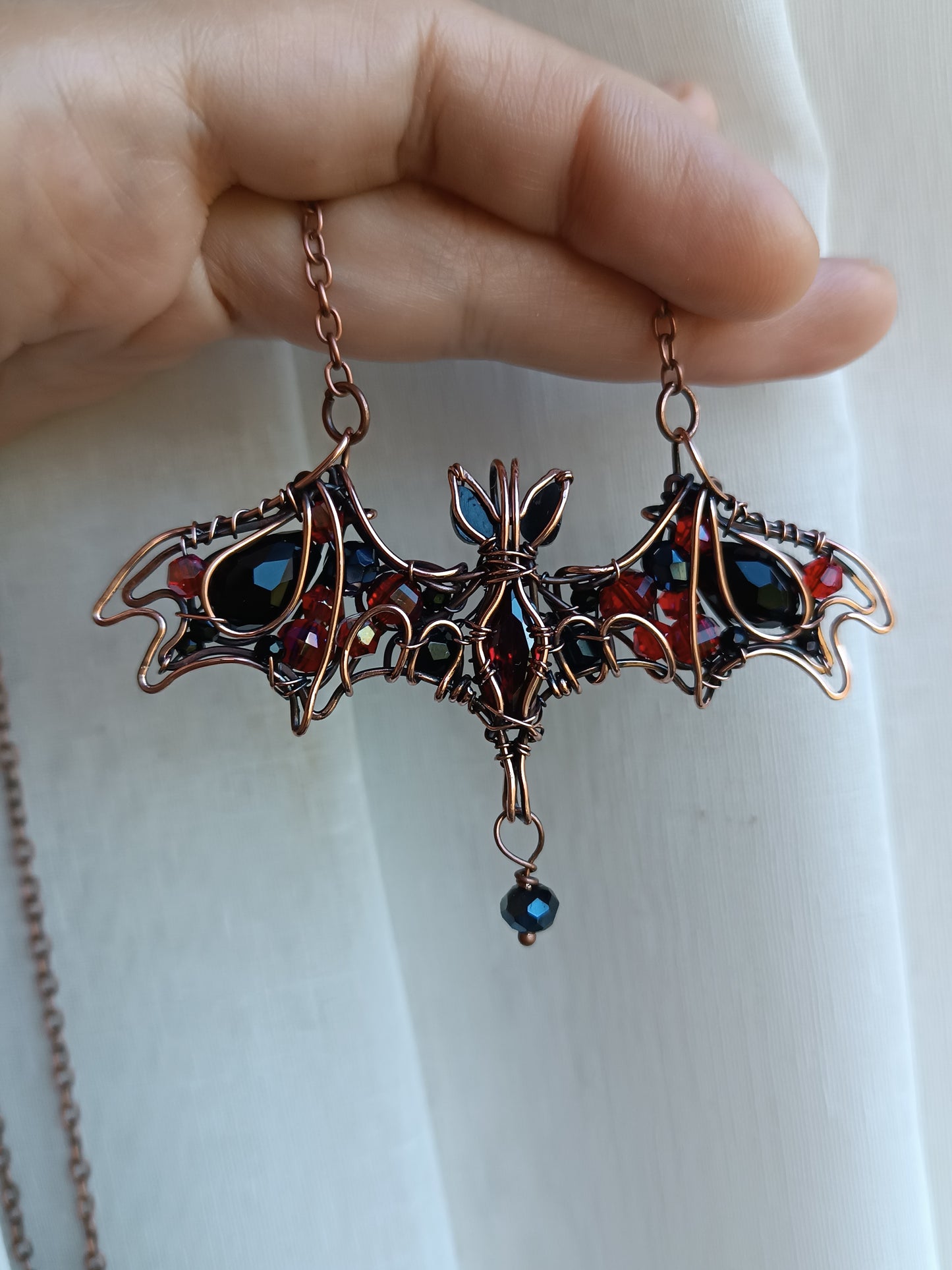 Scarlett countess batty pendant
