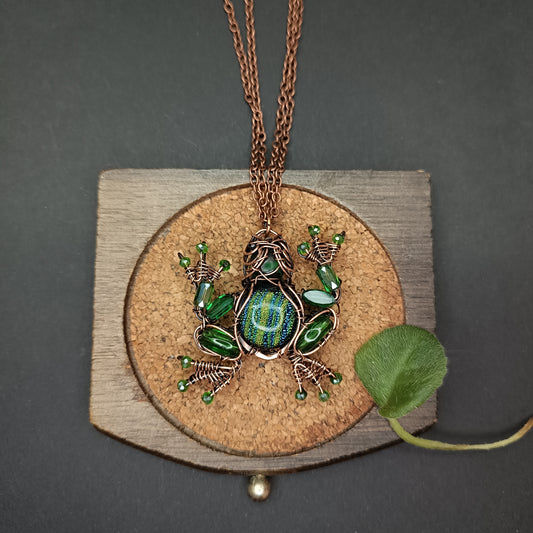 Green stripped glass froggy