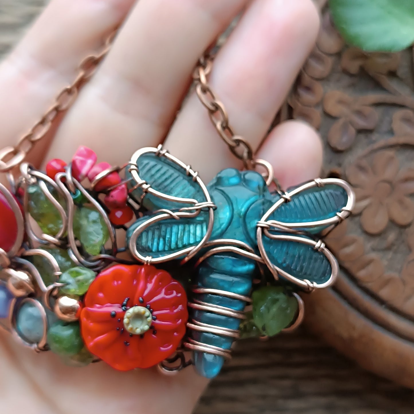 Dragonfly in the poppy meadow🏵️