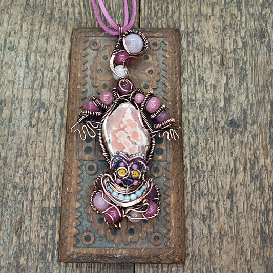 Pink smiling cat necklace🩷😻