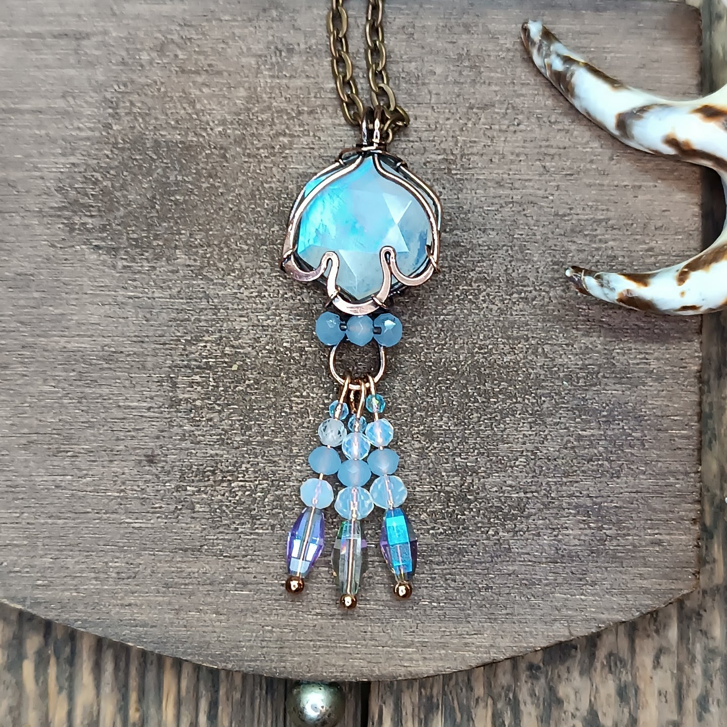 Moonstone jellyfish pendant 🪼