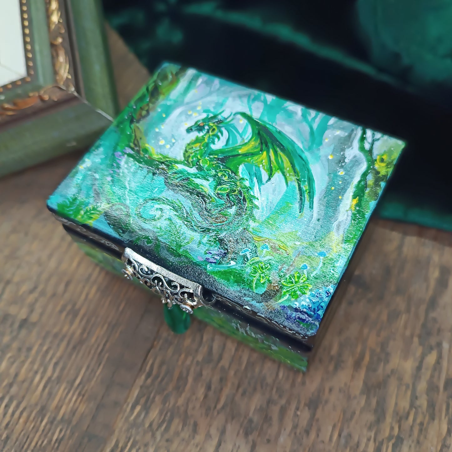 Forest dragon Treasures keeper.