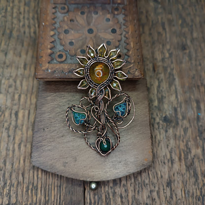 Sunflower pendant with chrysoprase root.