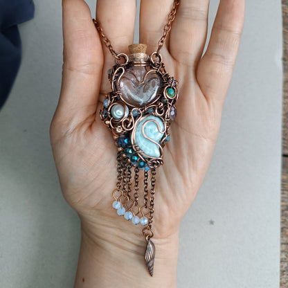 For Cynthia. Seashell vial
