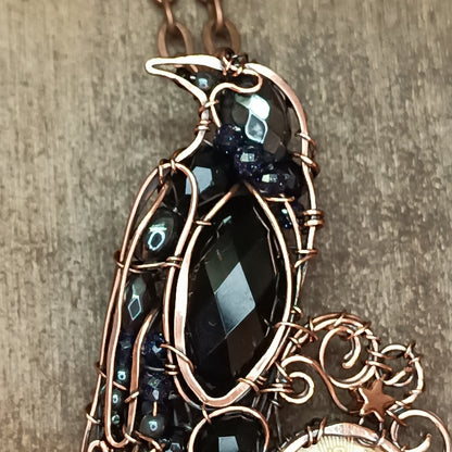Raven and clock necklace 🐦‍⬛🕦