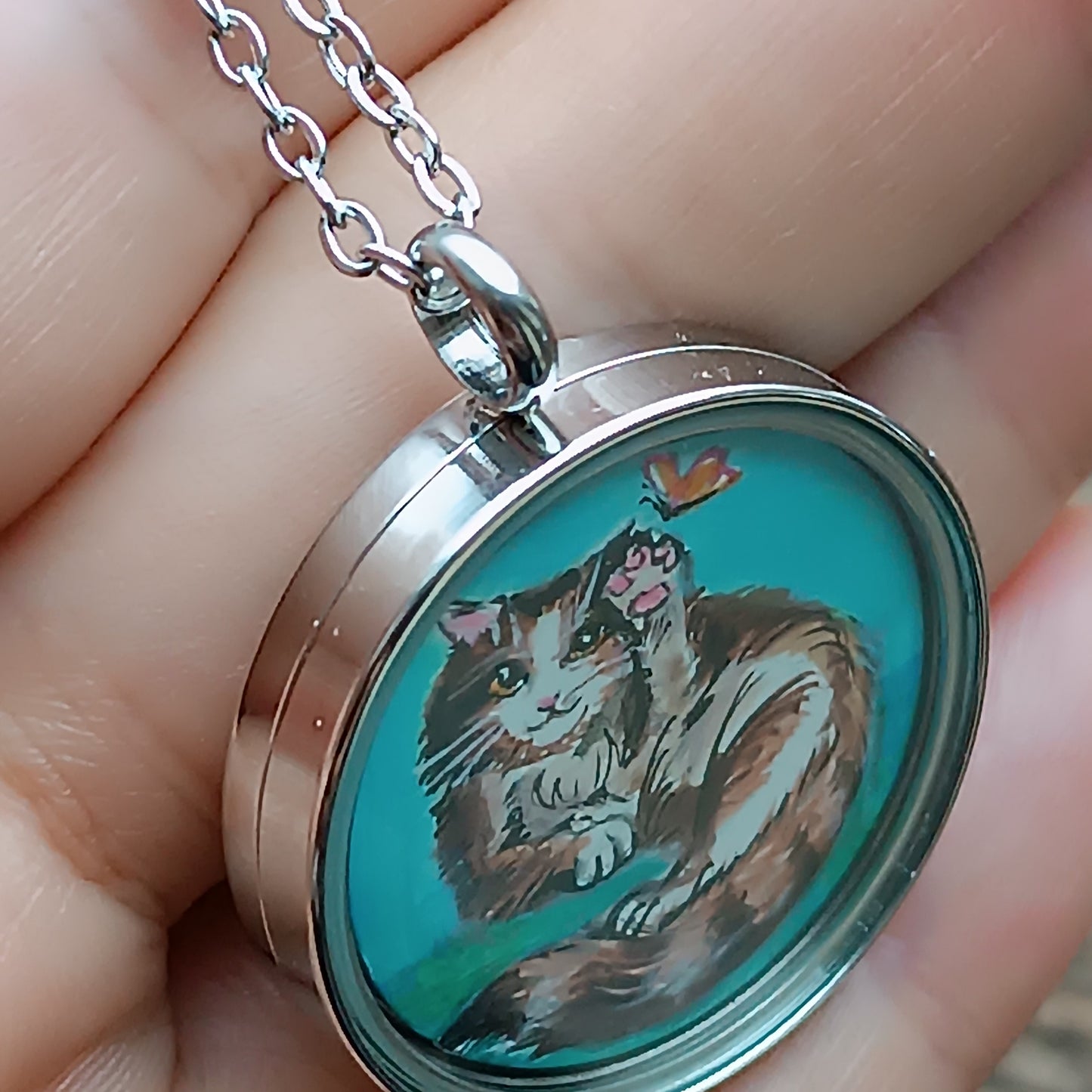 Cosy cats. Miniature paintings in a pendant!