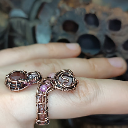 Strawberry quartz ring. Adjustable. Size M-L