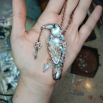 Secret keeper. White raven necklace. Rare version.
