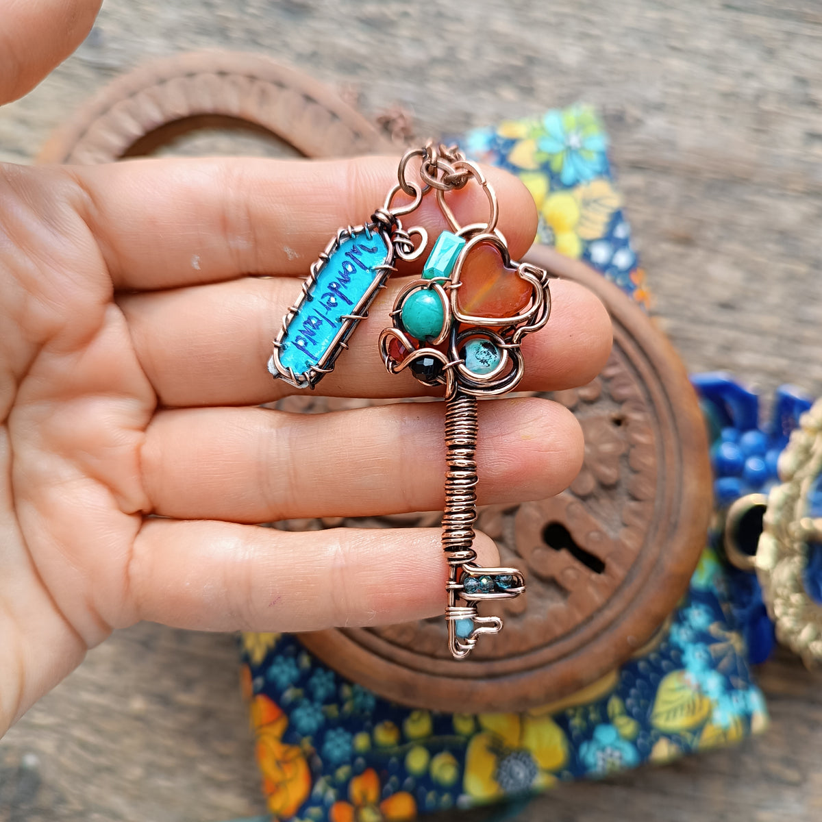 Key to Wonderland pendant