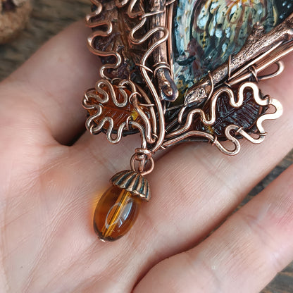 Owl in the hollow necklace