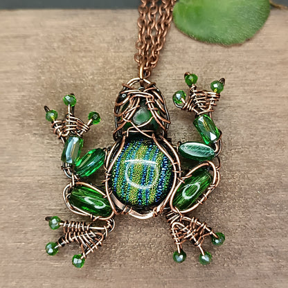 Green stripped glass froggy
