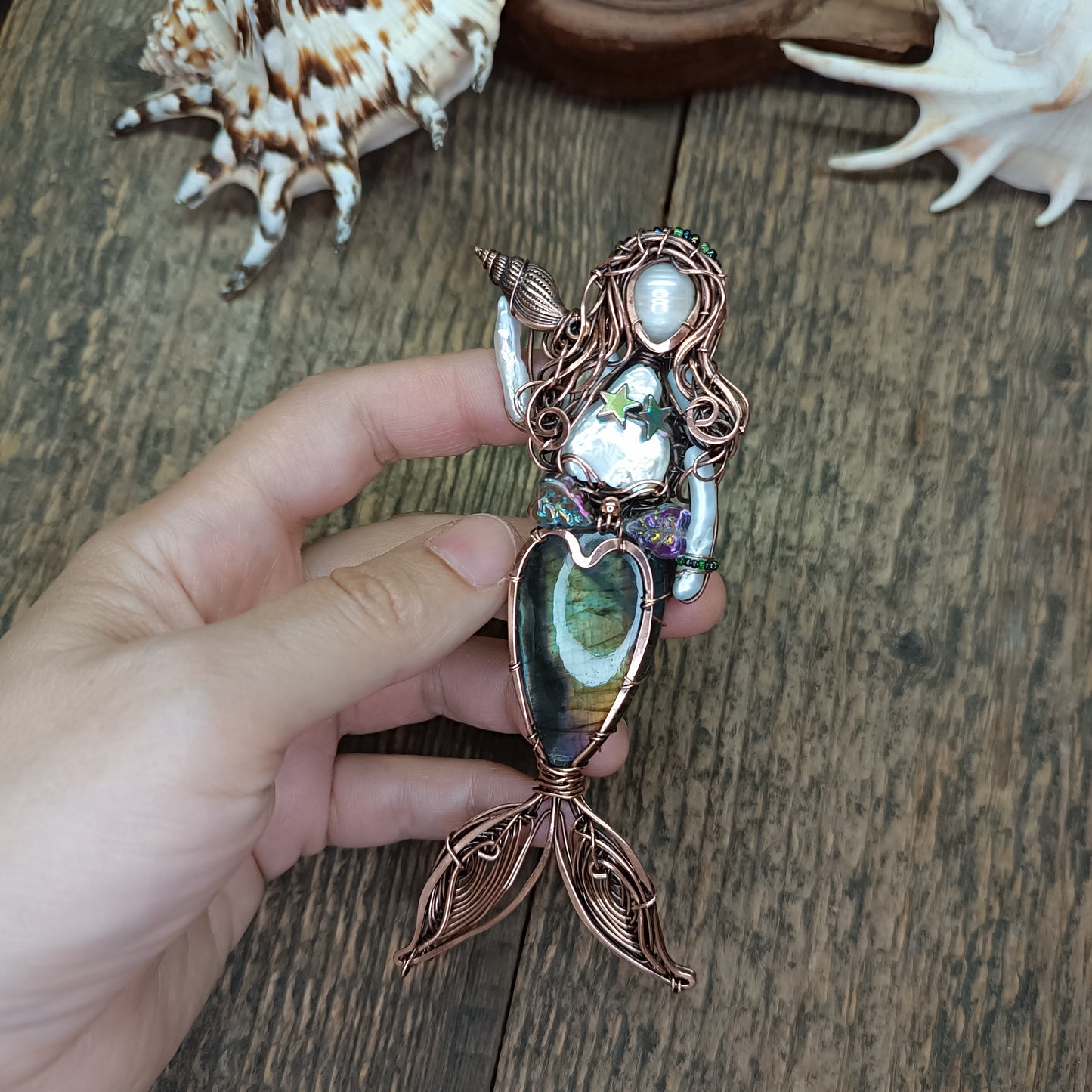 The Goddess of the sea. Mermaid necklace💚💛💜🧜