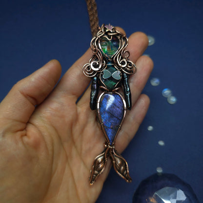 Aurora mermaid necklace