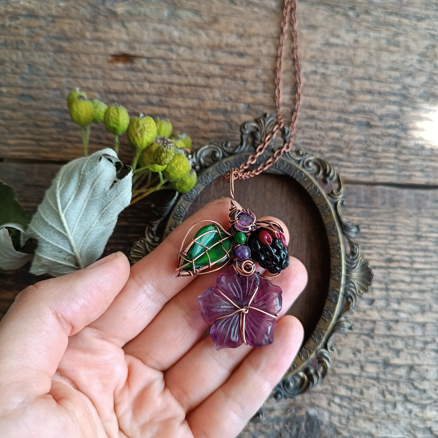 Fluorite flower and blackberry necklace