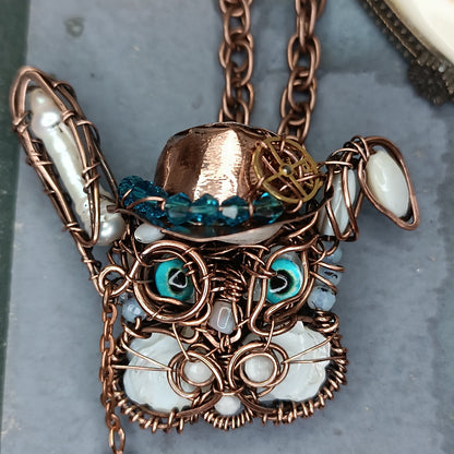 White rabbit necklace🐇🕐