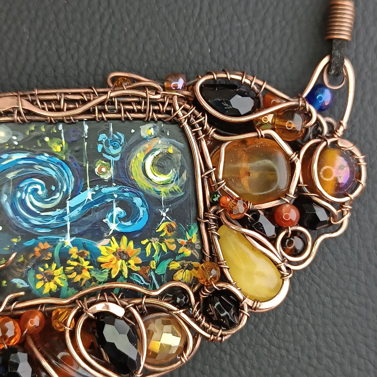 Starry night sunflower honey necklace. ✨🌀🐝🌻