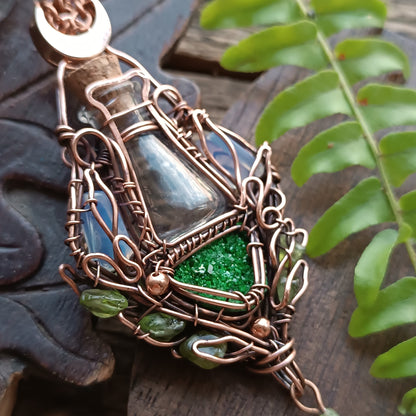 Green lantern. Vial necklace