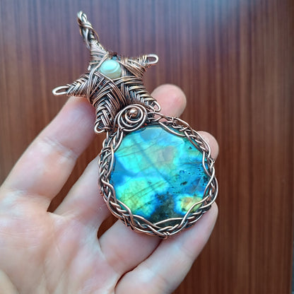 Starfish necklace.