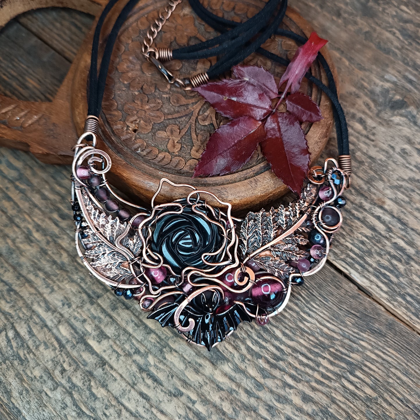 Night Queen. Statement necklace