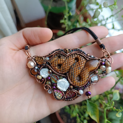 Golden tiger eye snake necklace