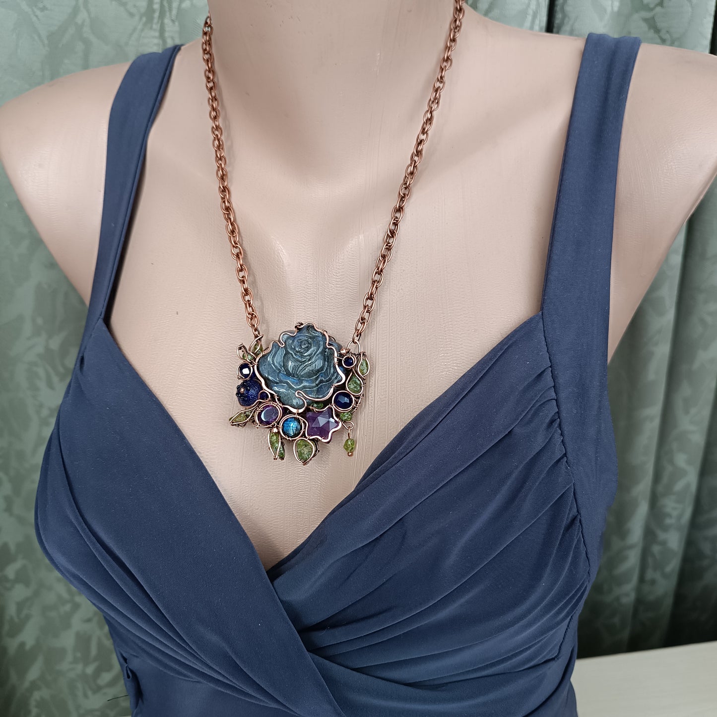 Blueberry rose and the falling star necklace