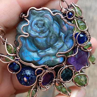Blueberry rose and the falling star necklace