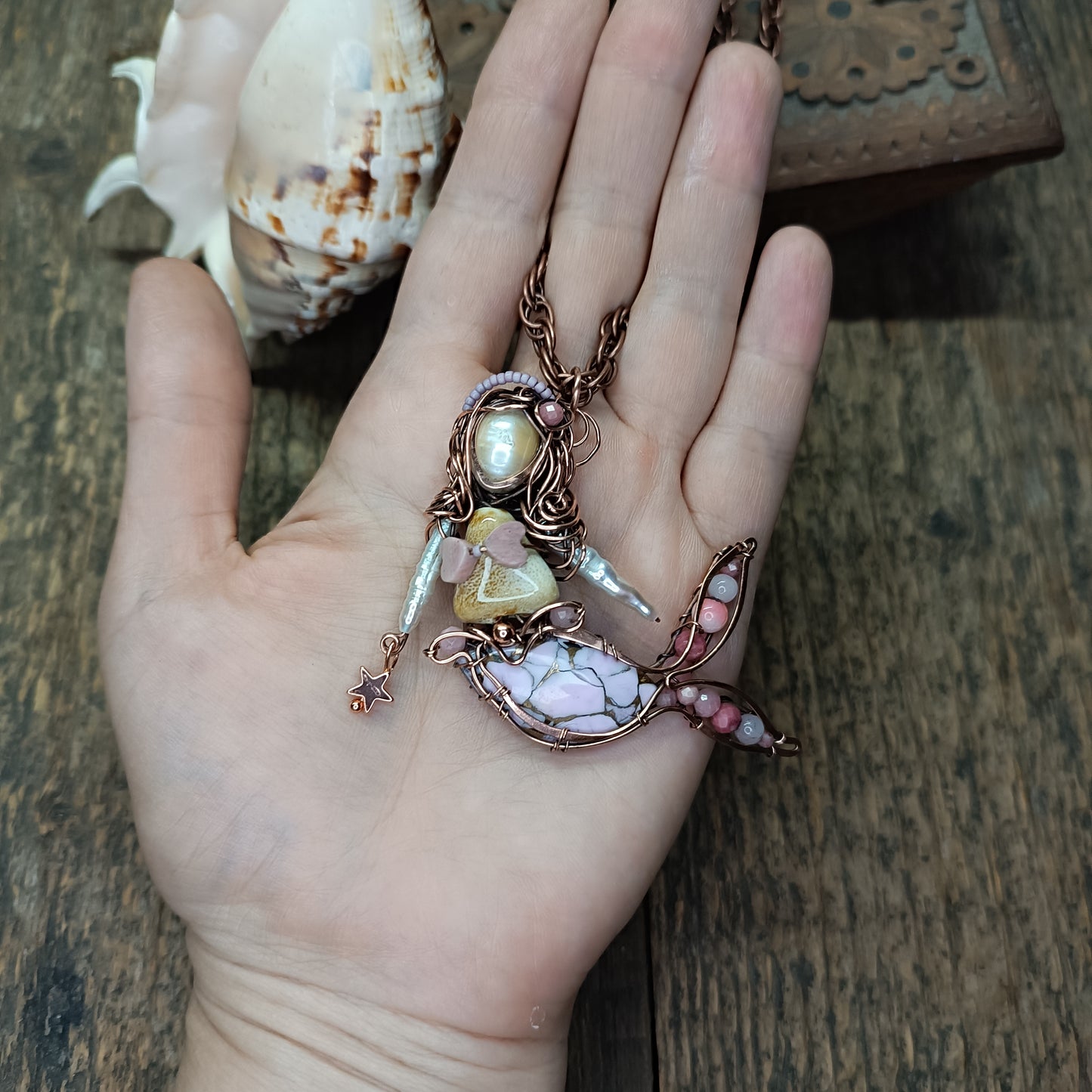 Lavender mermaid necklace 🩷🧜