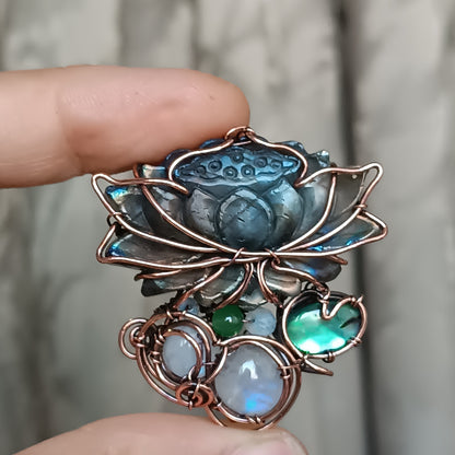 Lotus flower necklace
