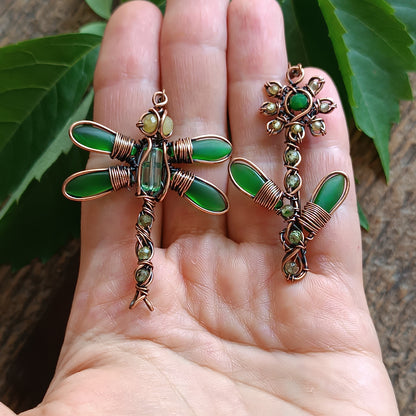 Green summer dangling earrings