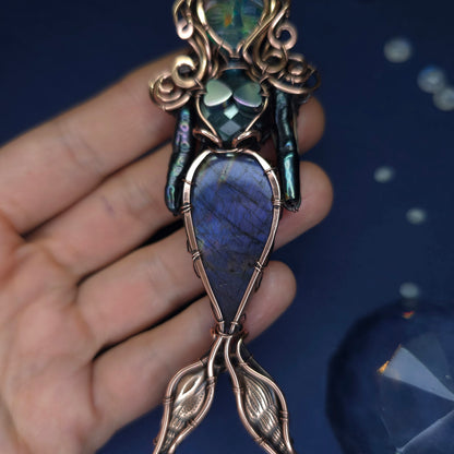 Aurora mermaid necklace