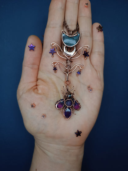 Celestial bee💜🐝🌙✨