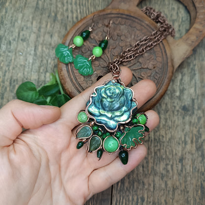 Green rose and ginkgo set (necklace and earrings)