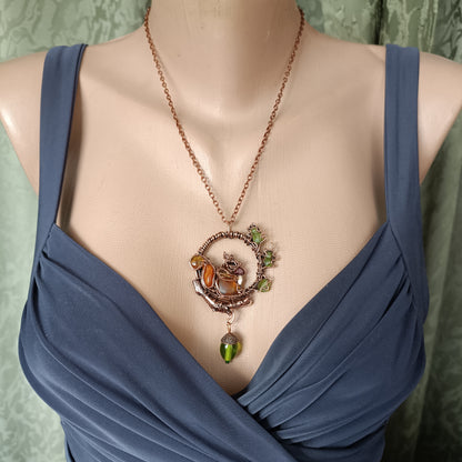 Cute squirrel on the oak tree. necklace 🍂