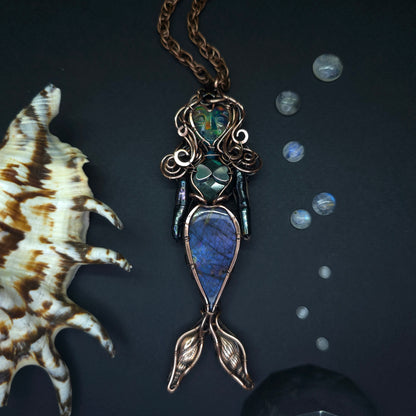 Aurora mermaid necklace