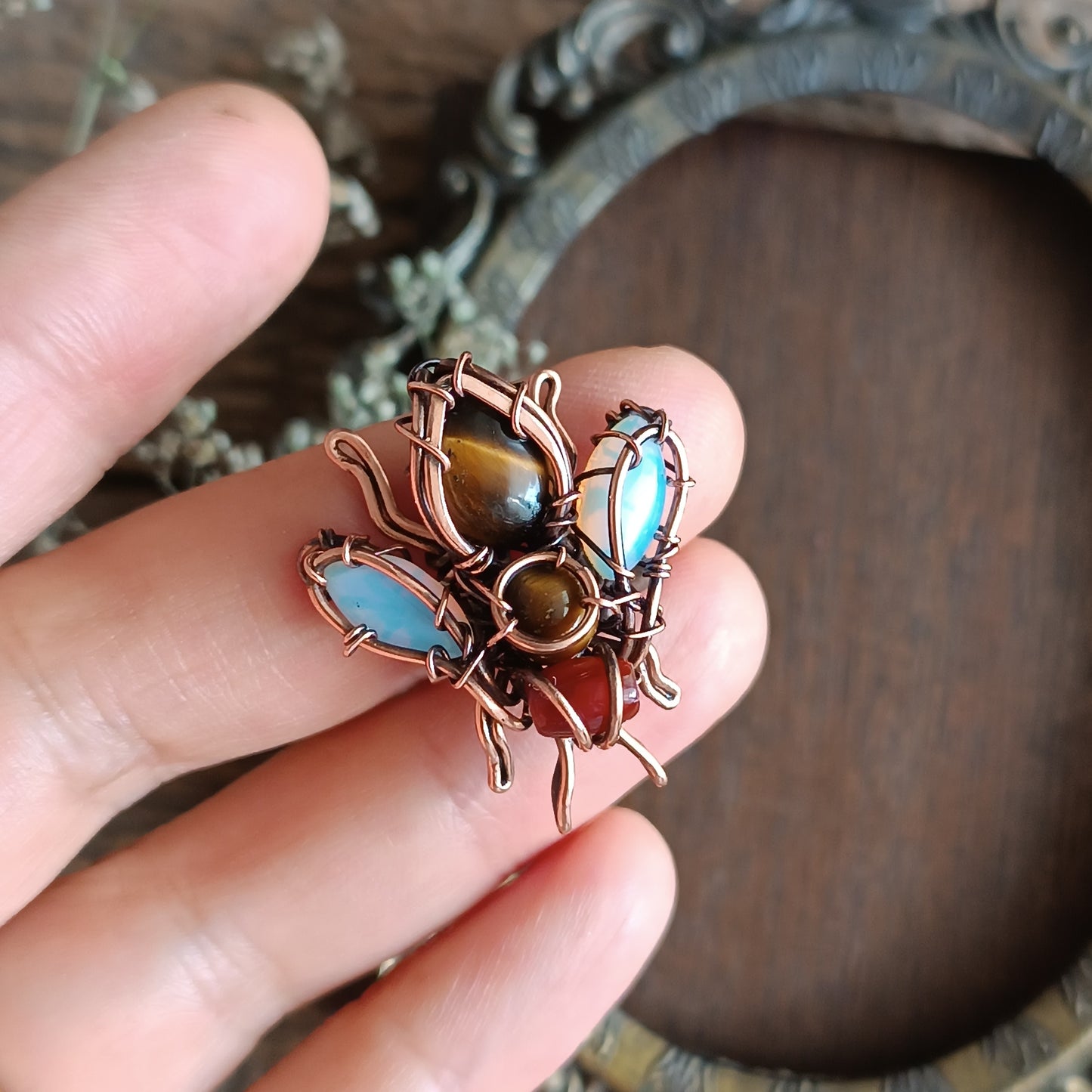 Cloudy sky wings bee PIN