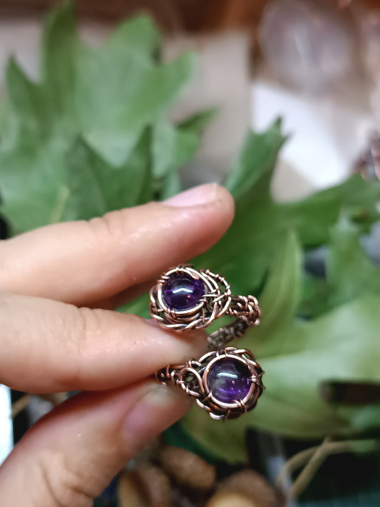 Two amethysts adjustable ring