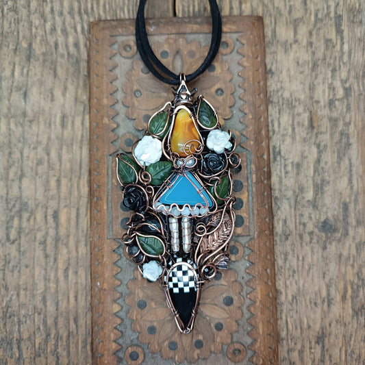 Alice the chess queen necklace♟️🩵🤍🖤