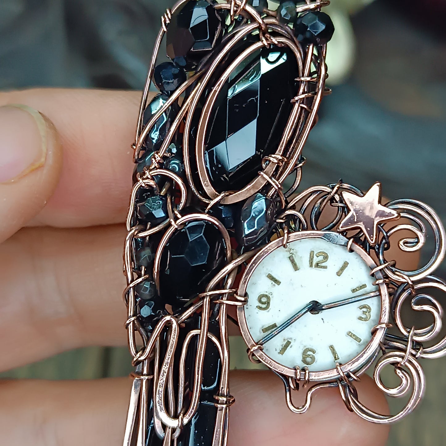 FOR BRENDA. Time keeper🐦‍⬛🕐 Raven pin