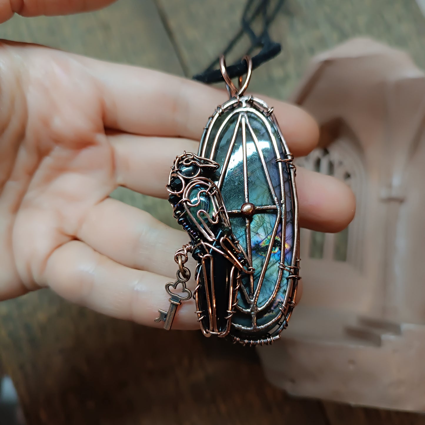 Mysterious window Secret keeper necklace