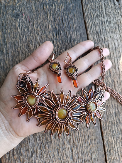 Sunflower necklace