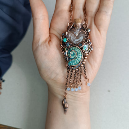 For Cynthia. Seashell vial