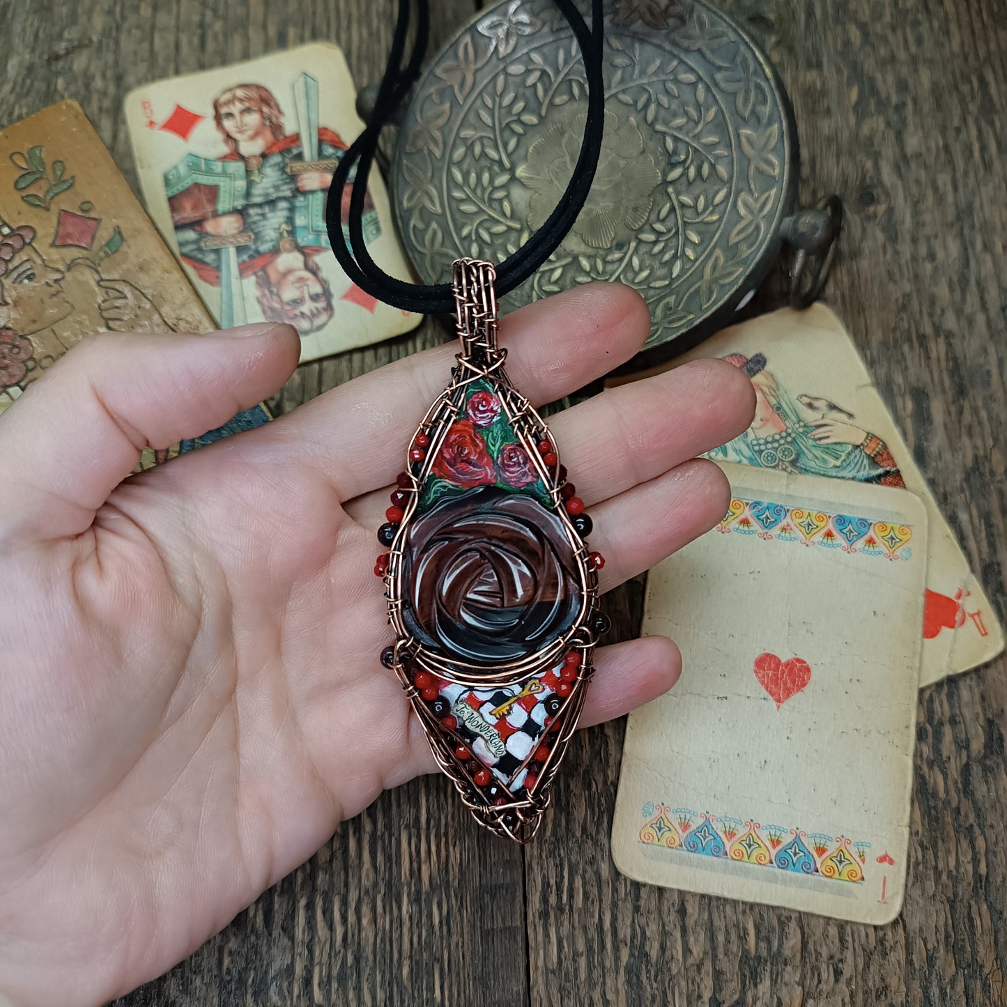 Queen of hearts necklace.