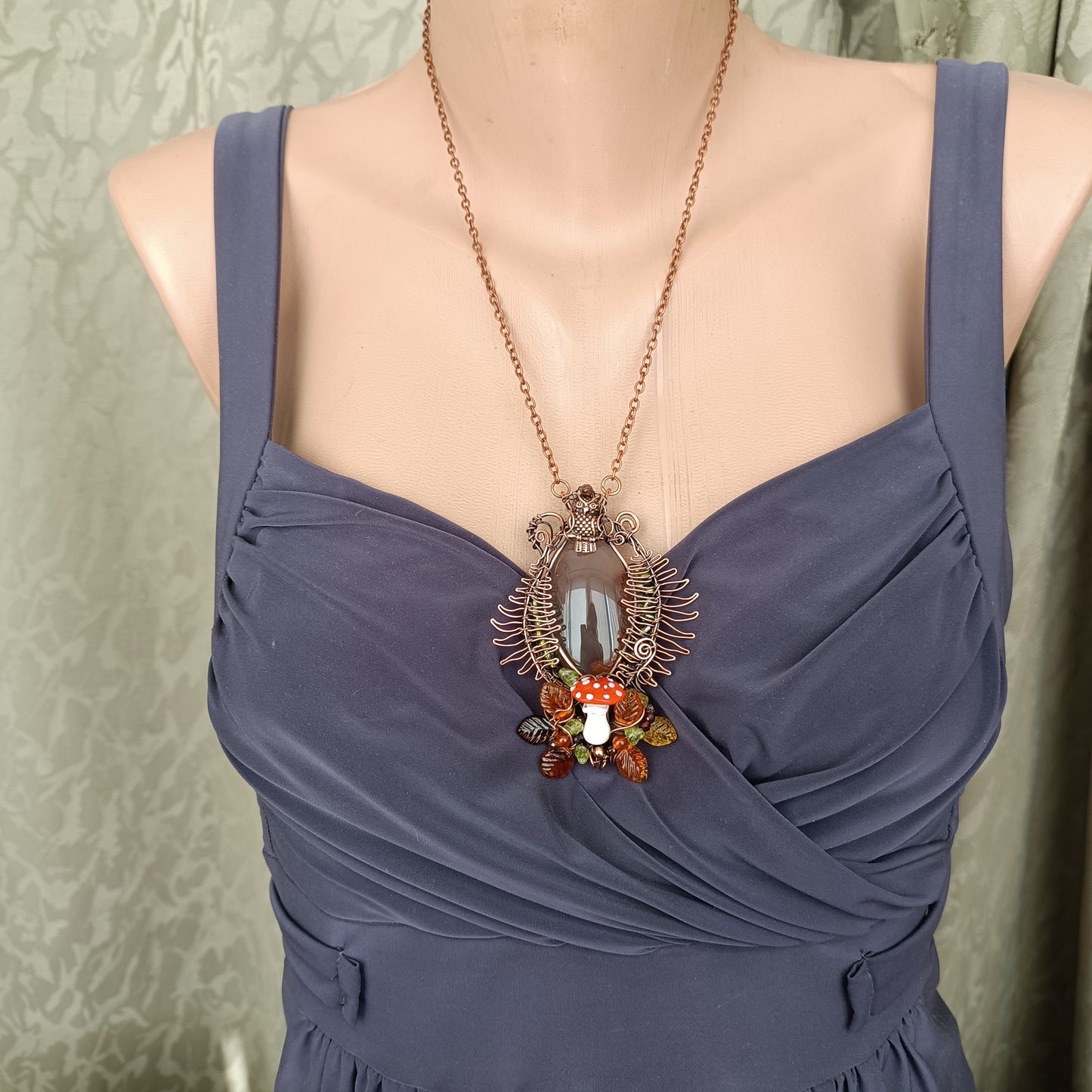 Forest leaves necklace