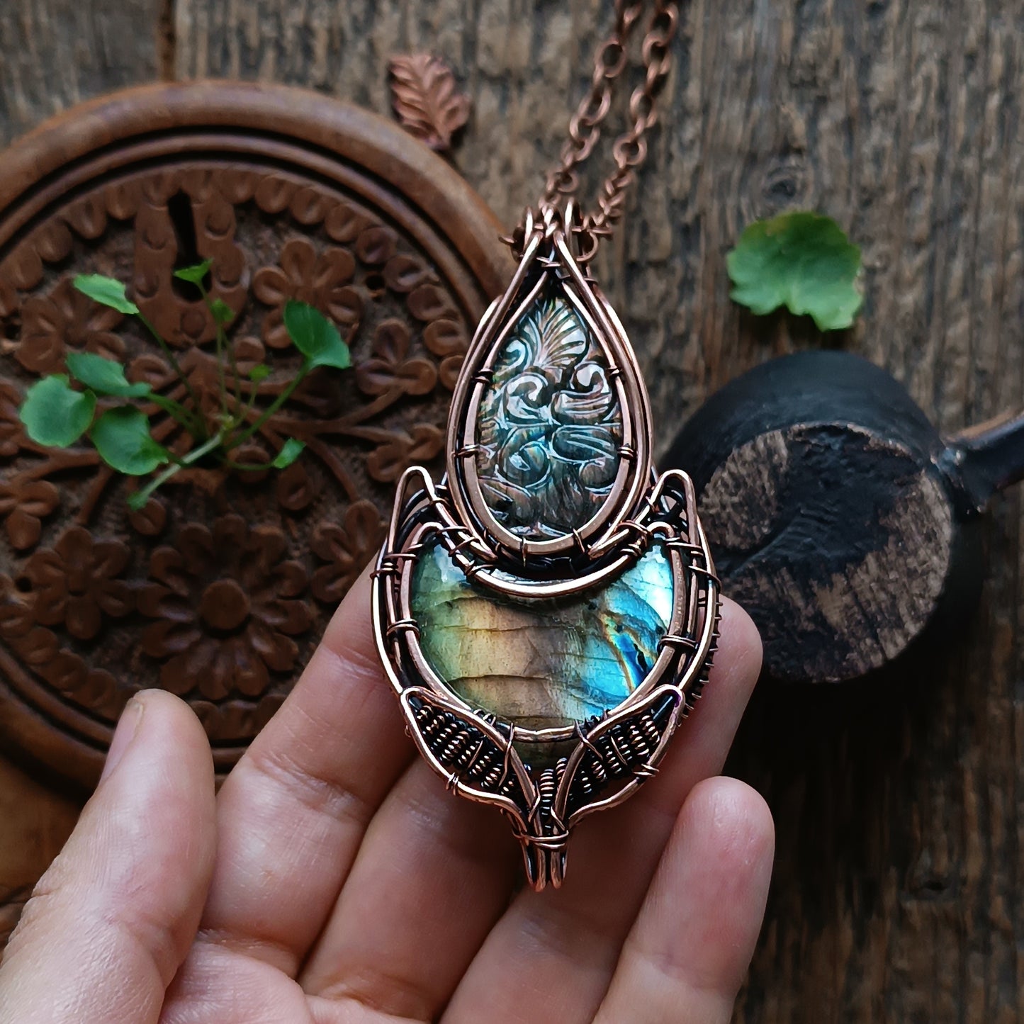 Night lotus bud necklace