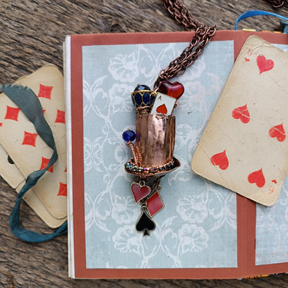 Mad hatter's hat necklace🎩♥️♠️♦️