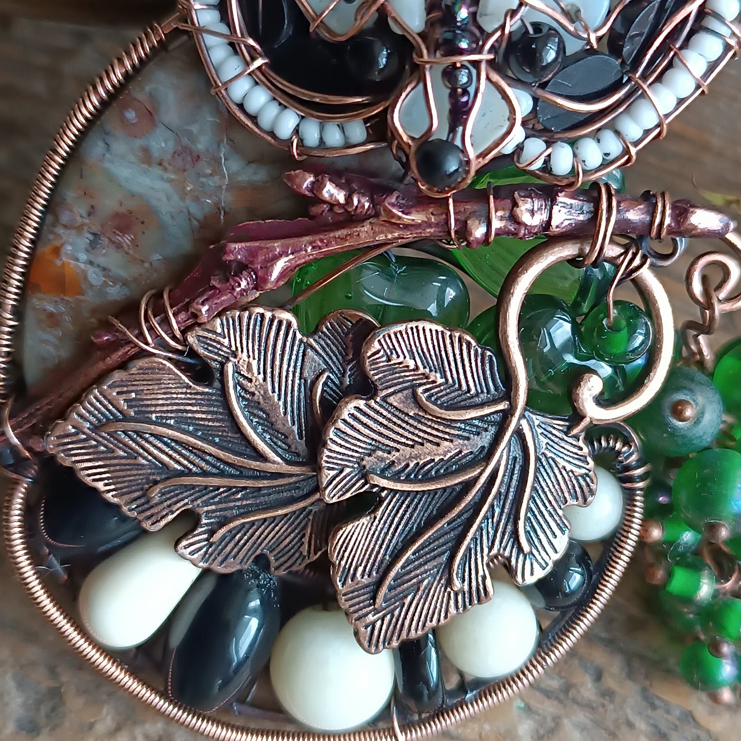 Raccoon and grapes necklace 🦝🍇