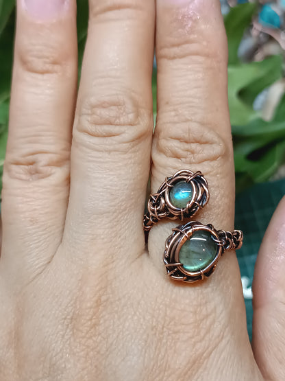 Two abradorites adjustable ring