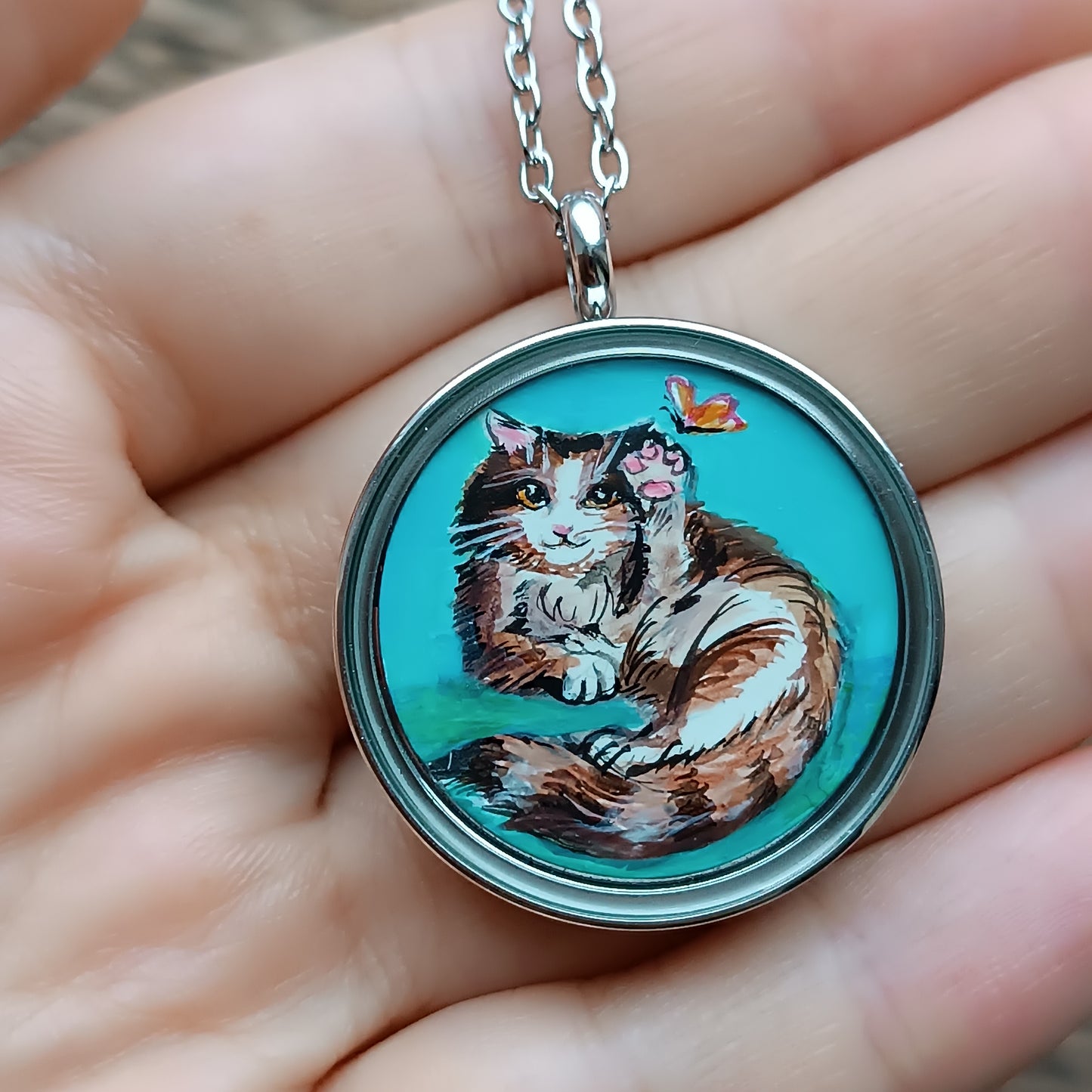 Cosy cats. Miniature paintings in a pendant!